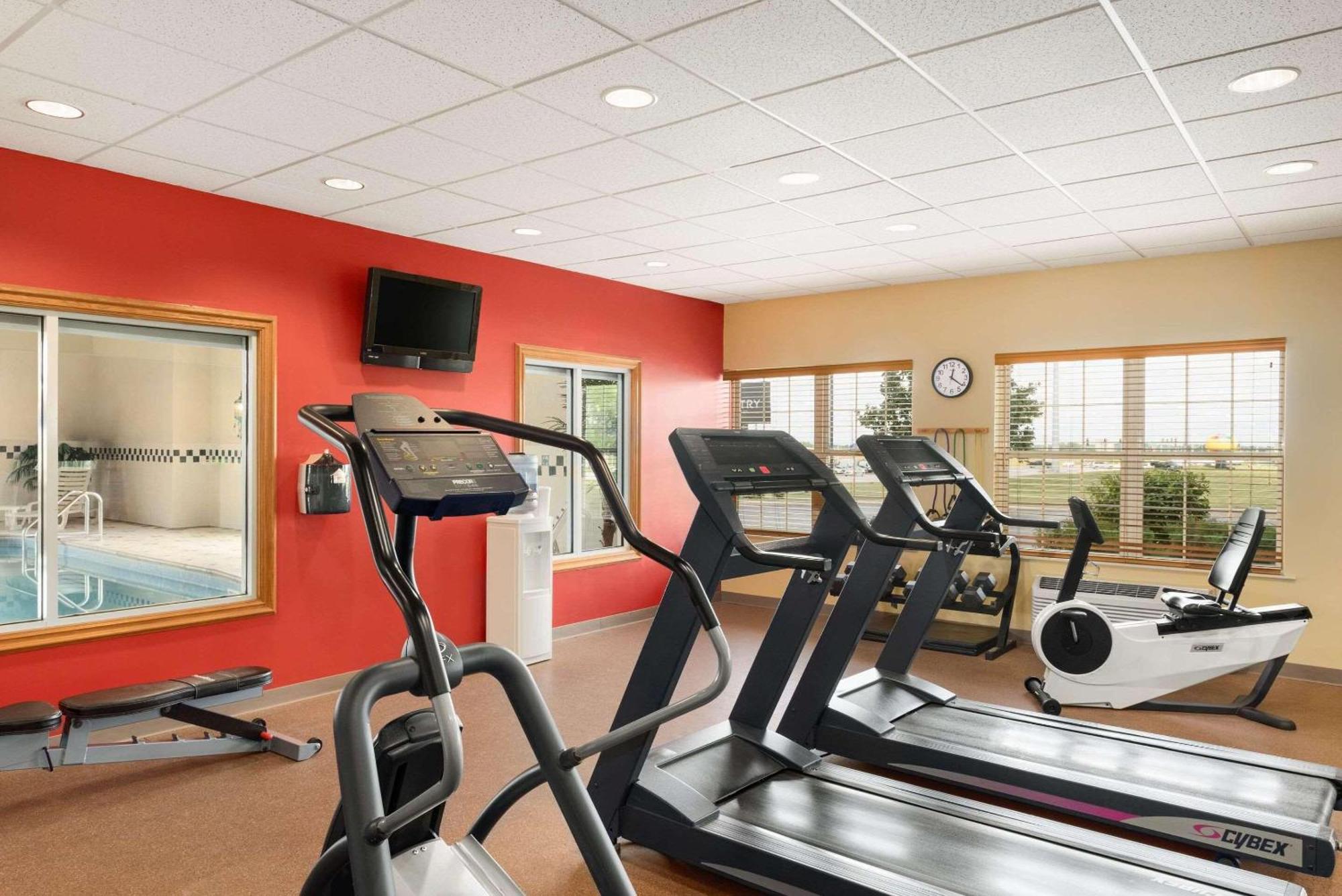Country Inn & Suites By Radisson, Sycamore, Il Eksteriør bilde